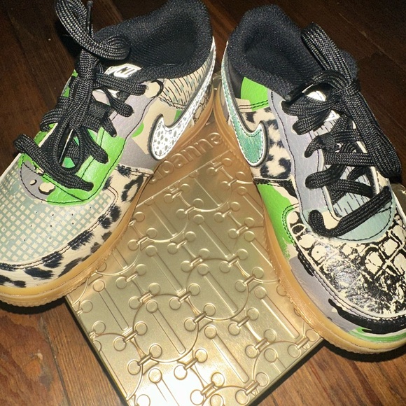 The Nike Air Force 1 Low City of Dreams released in February of 2020 size 10c - Picture 3 of 6